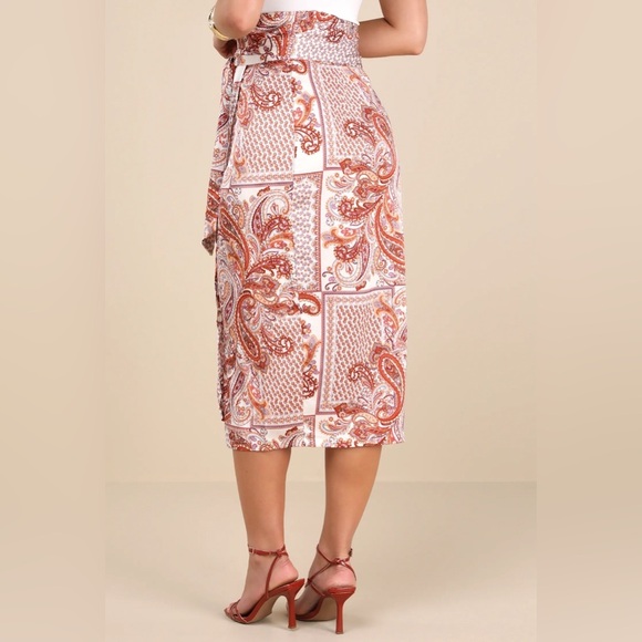 LULUS Rust Paisley Print Satin Wrap Midi Skirt -Size XL - Picture 5 of 10